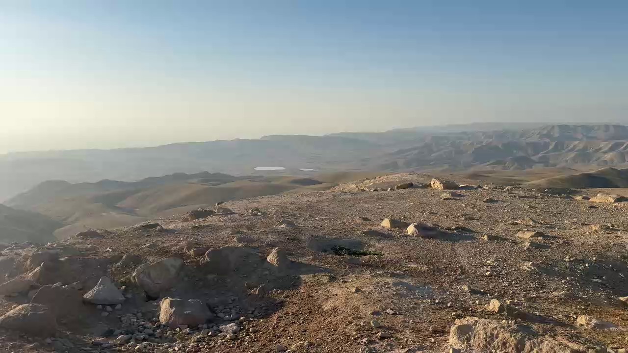 替罪羊被推下山崖的地方